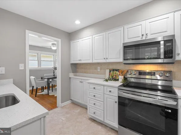 10128 Dallas Ave, Silver Spring, MD 20901