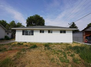 1421 B St, Heyburn, ID 83336