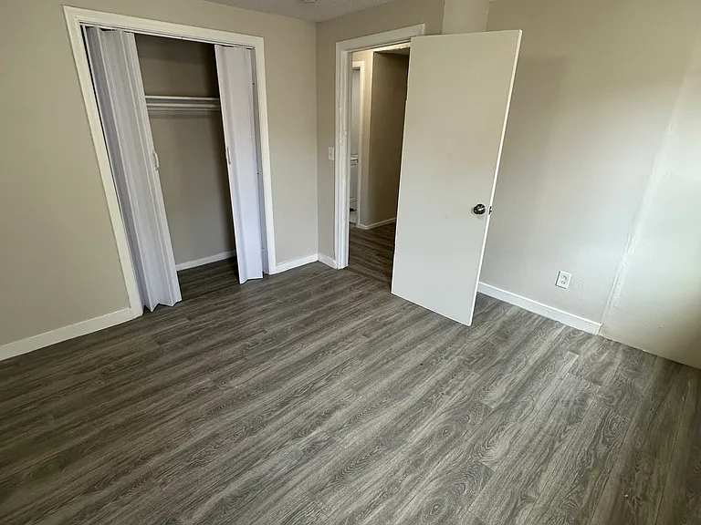 31 Elliott St #1 — Photo 17