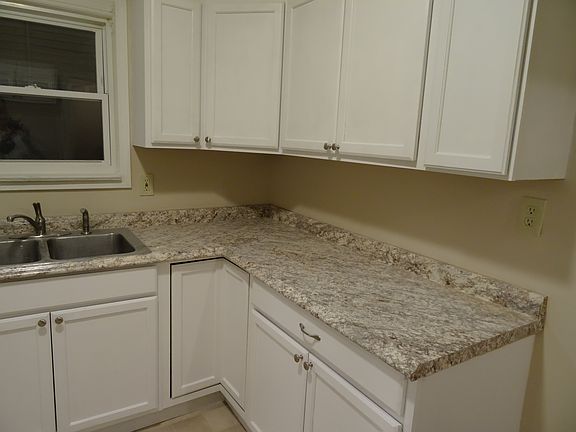 5th image of 120 Sage Ave