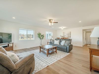 912 OREGON PARKS Avenue, Oregon, WI, 53575