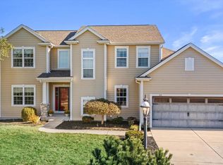 507 Oakmont DRIVE, Waukesha, WI 53188