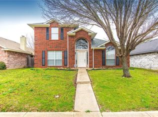 702 Bermuda Ave, Lancaster, TX 75146