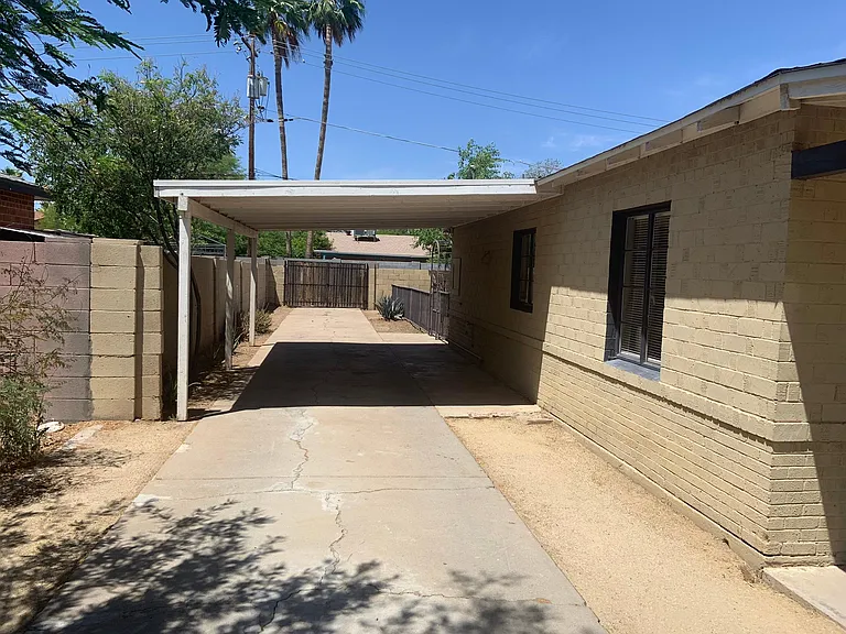 1722 W Osborn Rd — Photo 10
