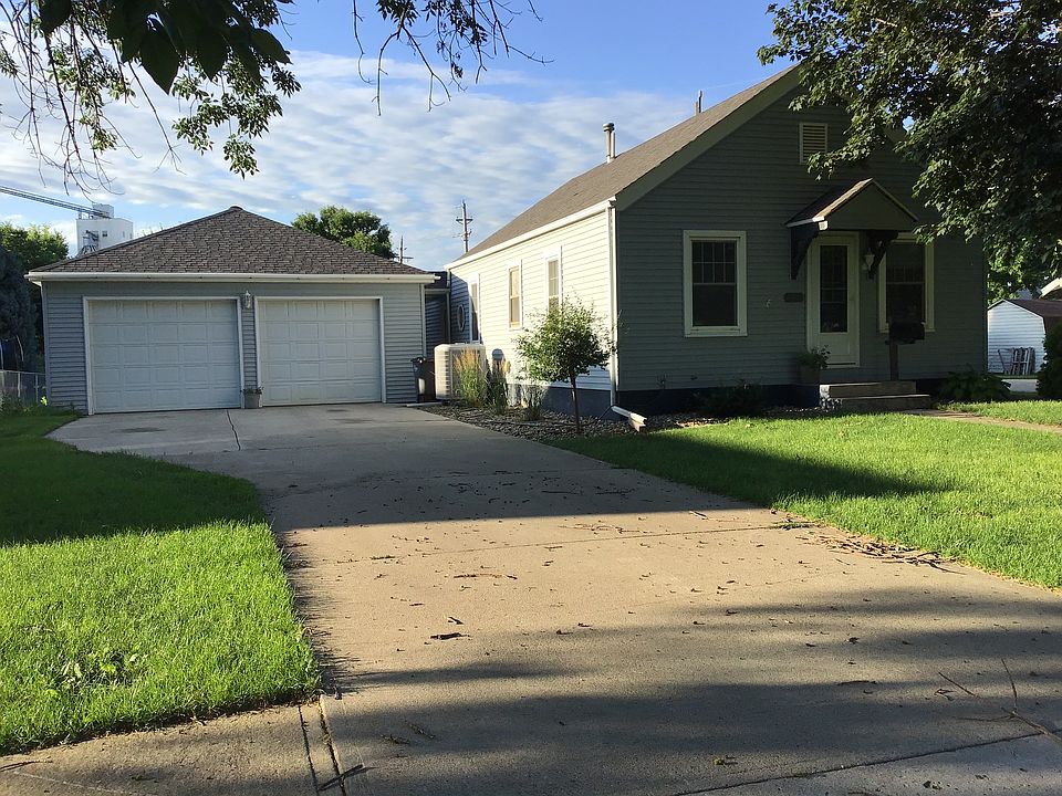 1st image of 1437 11th St