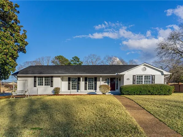 5004 22nd Ave, Phenix City, AL 36867