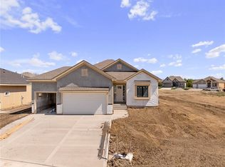 9321 Saddletop St, Lenexa, KS 66227