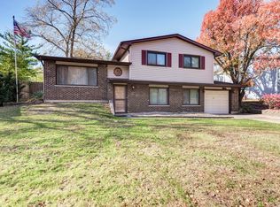 361 Lyons Rd, Bolingbrook, IL 60440