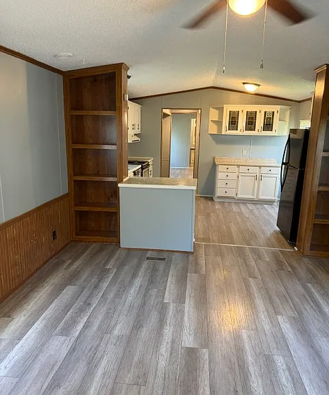 300 Lake Rd #19 — Photo 19