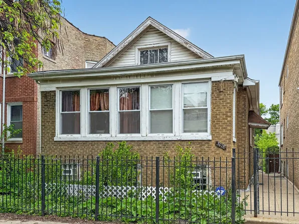 3018 W Gunnison St, Chicago, IL 60625