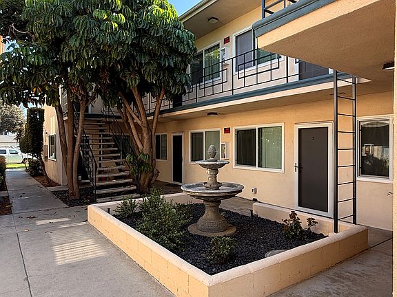 2nd image of 4635 N Bellflower Blvd #6