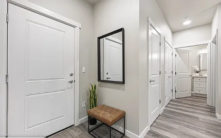 2 bed, 1.5 bath, 1022 sqft, $2,095 — Photo 2