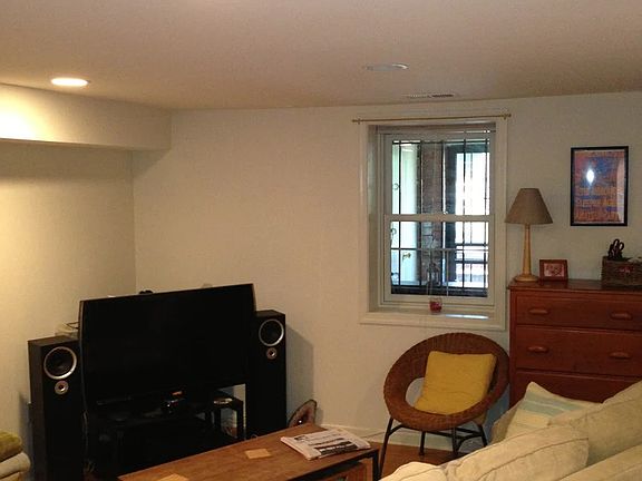 livingroom example set up.