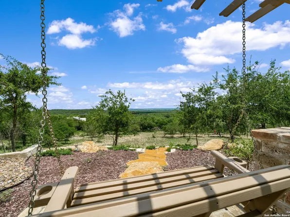 260 County Road 367 LOT 8, Hondo, TX 78861