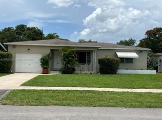 5637 Jefferson St, Hollywood, FL 33023