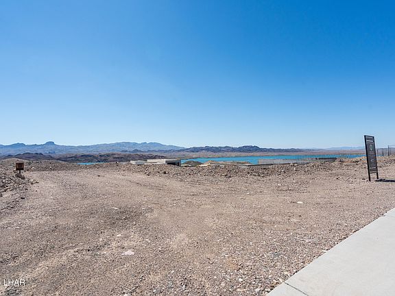 4th image of 2408 Desert View Ct