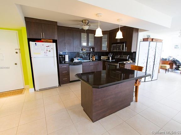 3rd image of 7135 Collins Ave APT 536