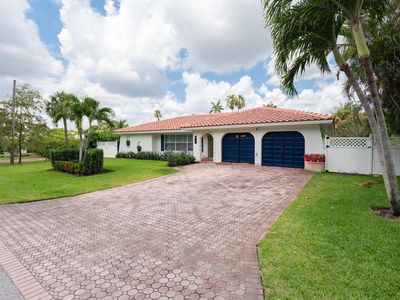 7621 W Lake Drive, Lake Clarke Shores, FL, 33406
