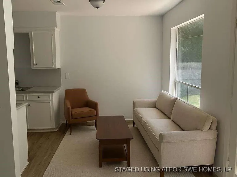 3030 Winding Way — Photo 6