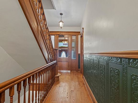 2nd image of 630 Palisade Ave
