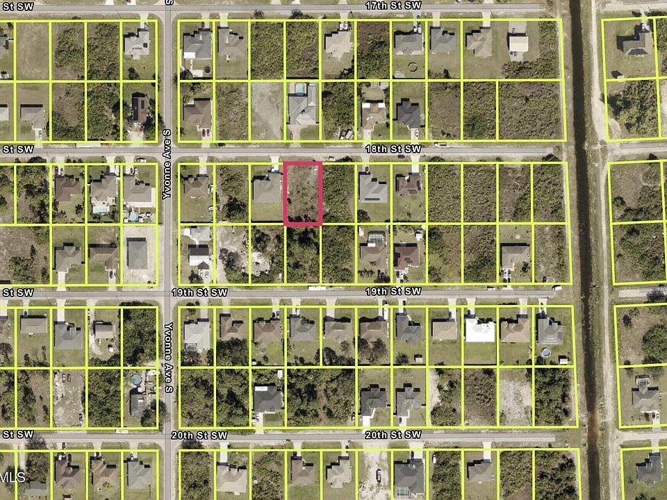 2nd image of 3715 18th St SW