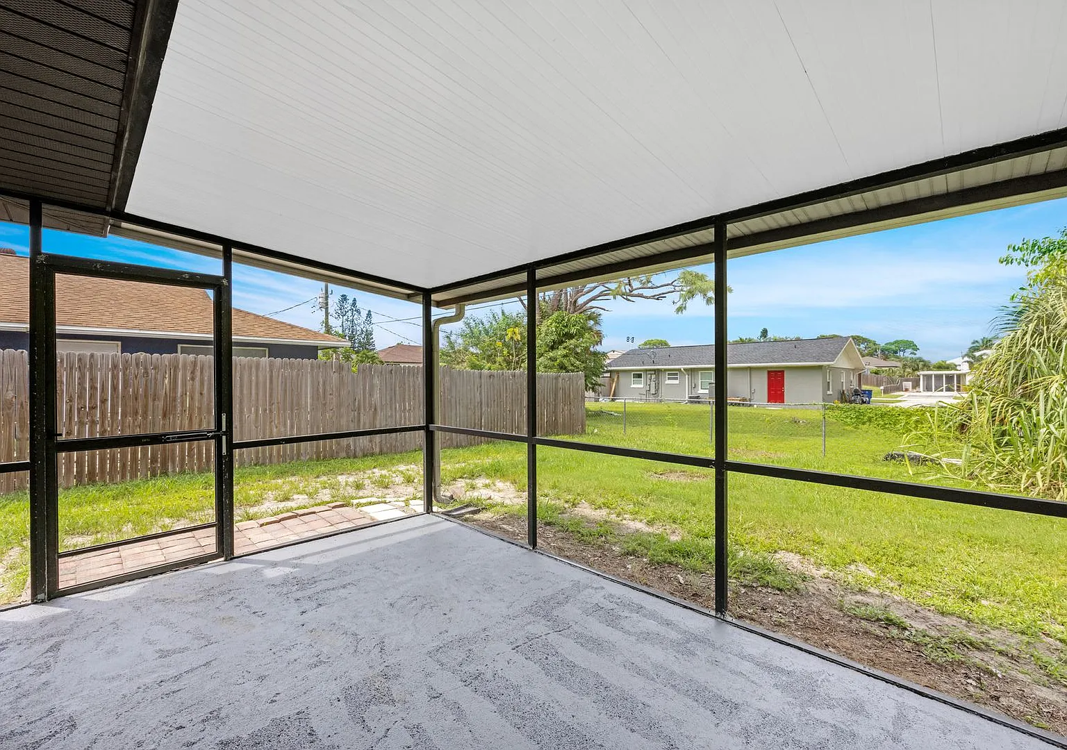 Two Bedroom Duplex in Bonita Springs — Photo 4