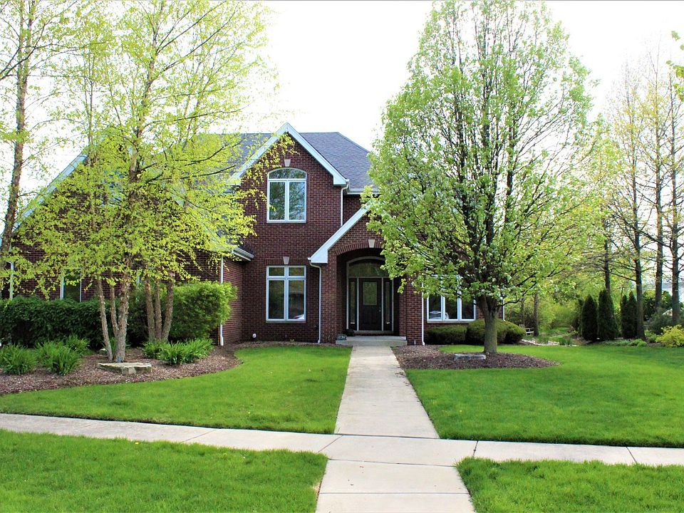 1st image of 10425 W Sutton Dale Ln