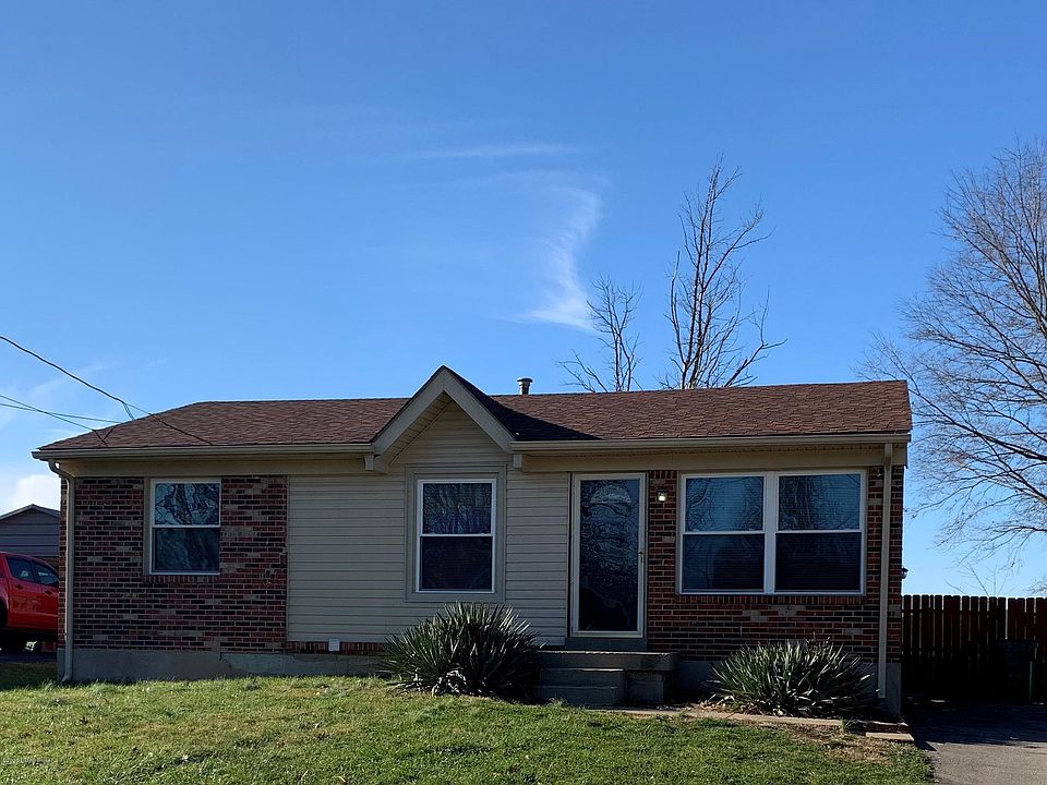 1st image of 295 Winston Ct