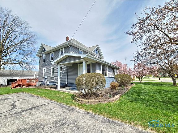 5th image of 400 1st St