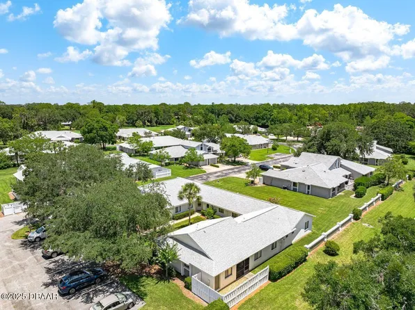 39 Lake Forest Pl, Palm Coast, FL 32137