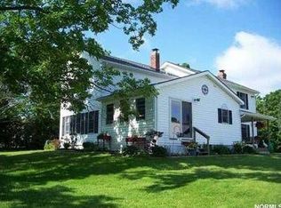 6416 Ledge Rd, Thompson, OH 44086