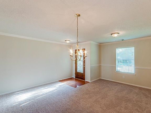 5th image of 5827 Creektrace Ln