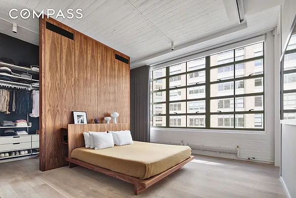 Sold by Compass | media 12