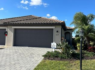 15531 Sunny Day Dr, Bradenton, FL 34211