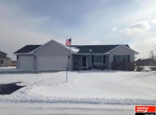W6924 Brookview Dr, Fond Du Lac, WI 54937