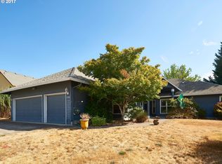 2712 NE 3rd Pl, Hillsboro, OR 97124