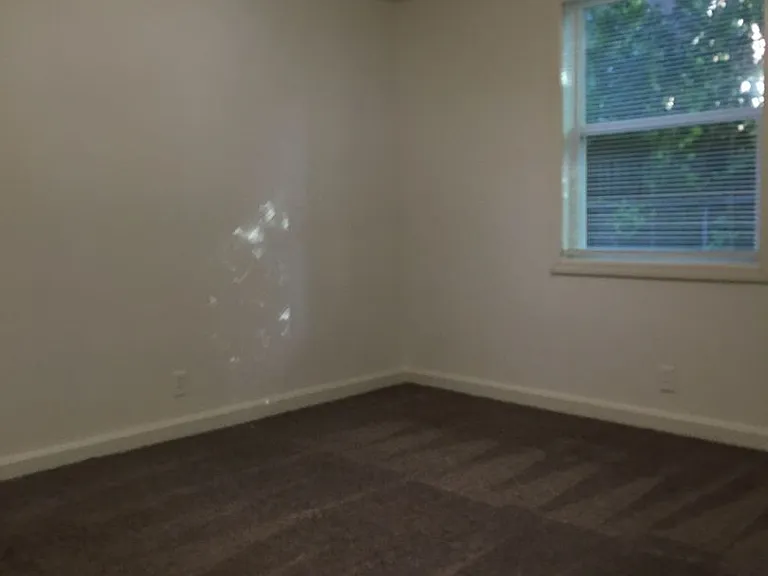Springdale Apartments — Photo 22