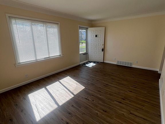 5th image of 4533 Pengelly Rd