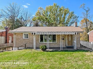 382 Collins Dr, Pittsburgh, PA 15235