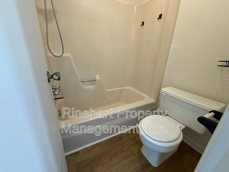 2083 Ridgecrest Rd — Photo 18