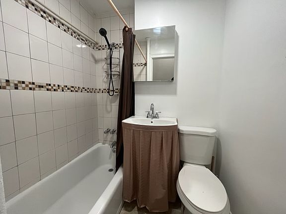 4th image of 309 Hancock St APT 1