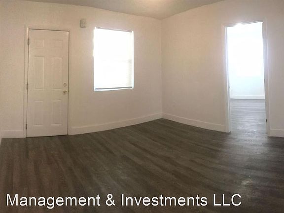 2nd image of 1801 NW 2nd Ct APT 201