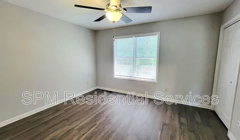 5116 Lampost Cir — Photo 13