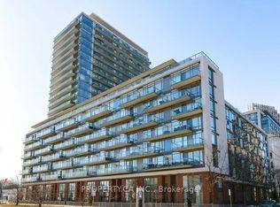 90 Stadium Rd #902, Toronto, ON M5V3W5