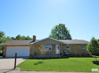 112 S Hancock St, Metamora, IL 61548