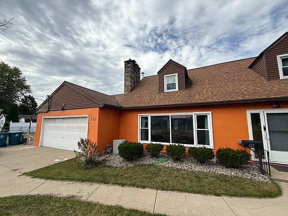 3rd image of 137 Dunning Ave