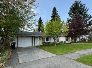 820 Dogwood St, Anchorage, AK 99501