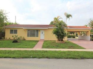616 SE 2nd St, Deerfield Beach, FL 33441