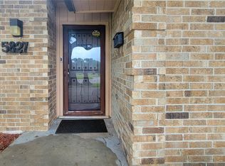5827 S Braeswood Blvd, Houston, TX 77096