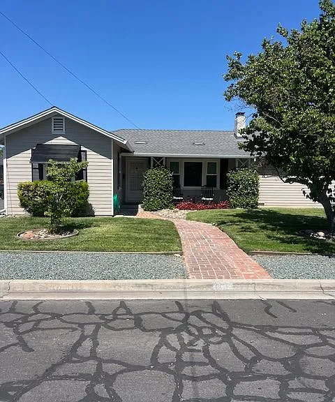 505 Laurel Ave — Photo 1